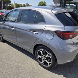 MG MG3 1.5 L Hybrid+ 195 ch Luxury Angoulins