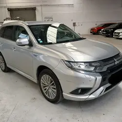 Mitsubishi Outlander PHEV TWIN MOTOR BUSINESS 4WD EURO6D-T EVAP 5CV Rennes