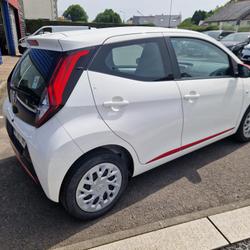 Toyota Aygo II 1.0 VVTI XPLAY BVM5 72 Combourg