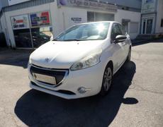 Peugeot 208 Venelles