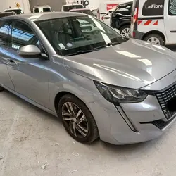 Peugeot 208 1.2 PURETECH 100CH S&S ALLURE BUSINESS 118G Rennes