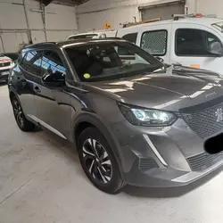 Peugeot 2008 1.5 BLUEHDI 130CH S&S ACTIVE EAT8 Rennes