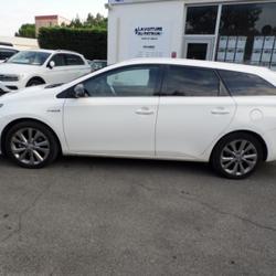 Toyota Auris Touring Sports Hybride 136h Dynamic occasion - Venelles - photo 2/19