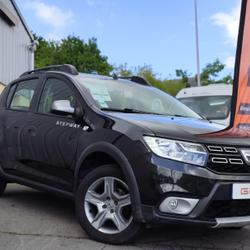 Dacia Sandero ✅️ R&eacute;vis&eacute;/ 1&egrave;re main / R&eacute;vision Dacia / V&eacute;hicule  Essence GPL / Garantie✅️ Montreuil-le-Gast
