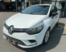 Renault Clio Societe Essarts en Bocage