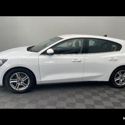 Ford Focus Focus 1.5 EcoBlue 120 S&S BVA8 Trend Business Cluses