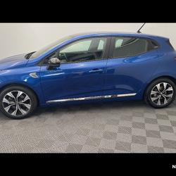 Renault Clio 5 Clio E-Tech 140 Limited Cluses