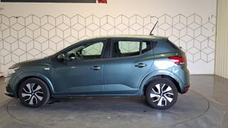 Dacia Sandero  - photo 1
