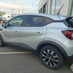 Renault Captur TCe 90 Evolution Castelnau-d'Estr&eacute;tefonds