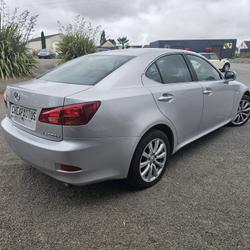 Lexus IS II 220d Pack Luxe Quelaines-Saint-Gault