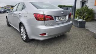 Lexus IS  - Pack Luxe - photo 3