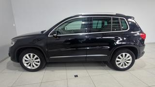 Volkswagen Tiguan  - photo 3
