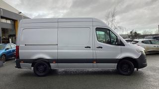 Mercedes Sprinter  - photo 4