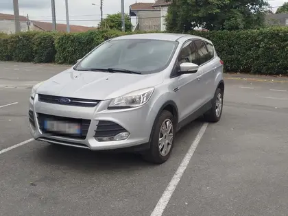 Ford Kuga - Titanium 2.0 TDCi 150 ch – 2015 – 127 000 km - 11 900 €