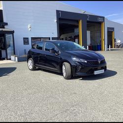 Renault Clio 5 V AUTO ECOLE BLUE DCI 100CV Beaupr&eacute;au-en-Mauges