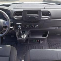 Renault Master Renault master l2h2 2.3 blue dci 135 cv grand confort tpmr personne mobilit&eacute; r&eacute;duite Saint-Vallier