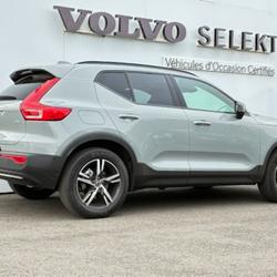 Volvo XC40 XC40 B3 163 ch DCT7 Plus 5p Pau