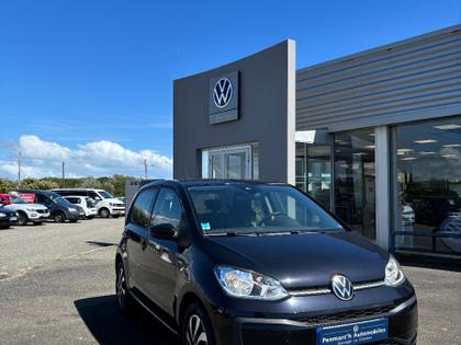 Volkswagen UP - Active - 11 900 €