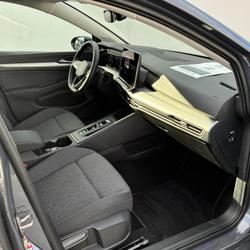 Volkswagen Golf 8 Golf 1.5 eHybrid 204 DSG6 VW Edition 5p Lescar