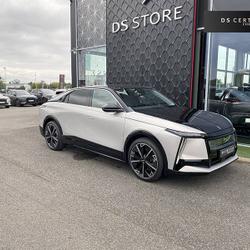 DS Num&eacute;ro 8 N&deg;8 245 ch FWD Long Range Etoile 5p Lescar