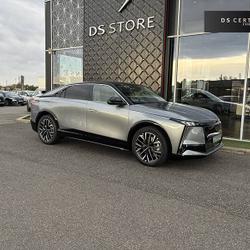 DS Num&eacute;ro 8 N&deg;8 230 ch FWD Standard Range Pallas 5p Lescar