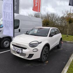 Fiat 600 600 1.2 HYBRID 100 CH DCT6  5p Toulouse