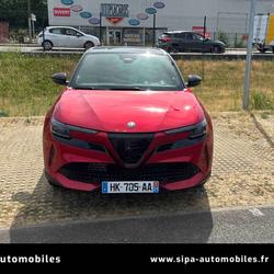 Alfa Romeo Junior Junior 1.2 Ibrida 145 ch e-DCT6 Speciale 5p Toulouse