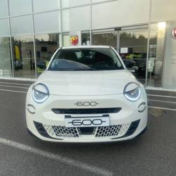 Fiat 600 600 1.2 Hybrid 100ch DCT6  5p Toulouse