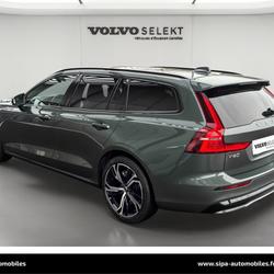 Volvo V60 V60 B4 197 ch DCT7 Ultra Style Dark 4p M&eacute;rignac