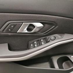 BMW Serie 3 330eA 292ch Business Design 10cv H&oelig;nheim