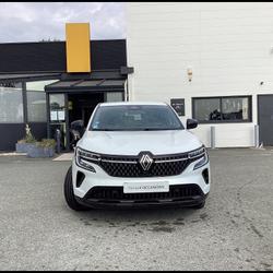 Renault Austral TECHNO E-TECH FULL HYBRID 200 Beaupr&eacute;au-en-Mauges