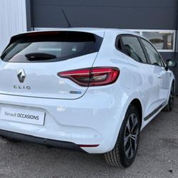 Renault Clio 5 Limited Edition ETECH 140 Saint-Nolff