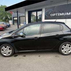 Peugeot 208 1.2 PURETECH 82CH STYLE 5P Chevaign&eacute;
