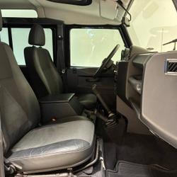 Land Rover Defender SW 110 2.4 TD SE Vannes