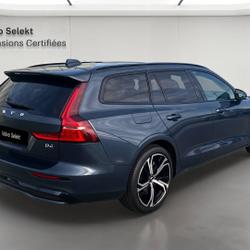 Volvo V60 Micro hybride essence B4 197 ch DCT7 Ultra Style Dark occasion - Valence - photo 2/21