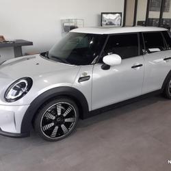 Mini Cooper Hatch 5 Portes Cooper 136 ch DKG7 Finition MINI Yours Compi&egrave;gne