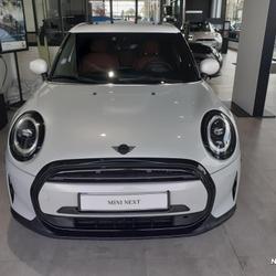 Mini Cooper Hatch 5 Portes Cooper 136 ch DKG7 Finition MINI Yours Compi&egrave;gne