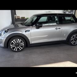 Mini Hatch Hatch 3 Portes Cooper 136 ch DKG7 Edition Camden Compi&egrave;gne