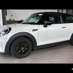 Mini Hatch Hatch 3 Portes Cooper SE 184 ch Edition Premium Compi&egrave;gne