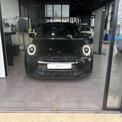 Mini Cooper Hatch 5 Portes Cooper 136 ch DKG7 Edition Premium Plus Compi&egrave;gne