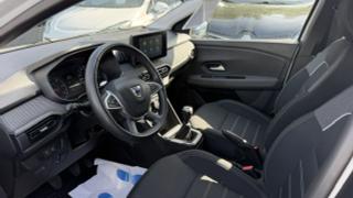 Dacia Sandero  - photo 4