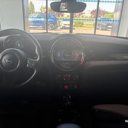 Mini Cooper (F55) COOPER 136CH DKG7 PREMIUM 5P Compi&egrave;gne