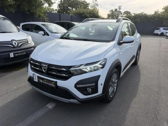 Dacia Sandero  - 12 790 €