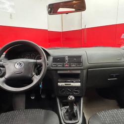 Volkswagen Golf 4 Confort 1.9 TDI 100 CH Saint-Denis-de-Mailloc