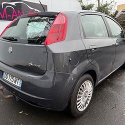 Fiat Grande Punto 1.3 MULTIJET 16V 75CH TEAM 5P Qu&eacute;vert