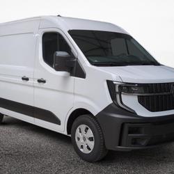 Renault Master L2H2 3T5 BLUE DCI 130 TR BVM6 EXTRA + PLANCHER BOIS + CAMERA DE RECUL + ATTELAGE H&eacute;nin-Beaumont