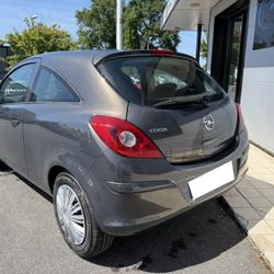Opel Corsa 1.2 TWINPORT 85CH GRAPHITE 3P Chevaign&eacute;