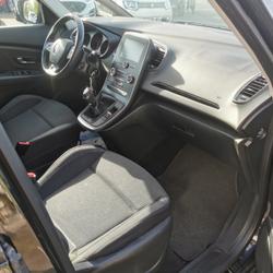 Renault Grand Scenic 4 1.7 BLUE DCI 120CH LIFE La Chevroli&egrave;re