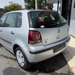 Volkswagen Polo 1.2 60CH 5P Chevaign&eacute;