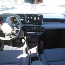 Renault R4 E-Tech . &Eacute;vrecy